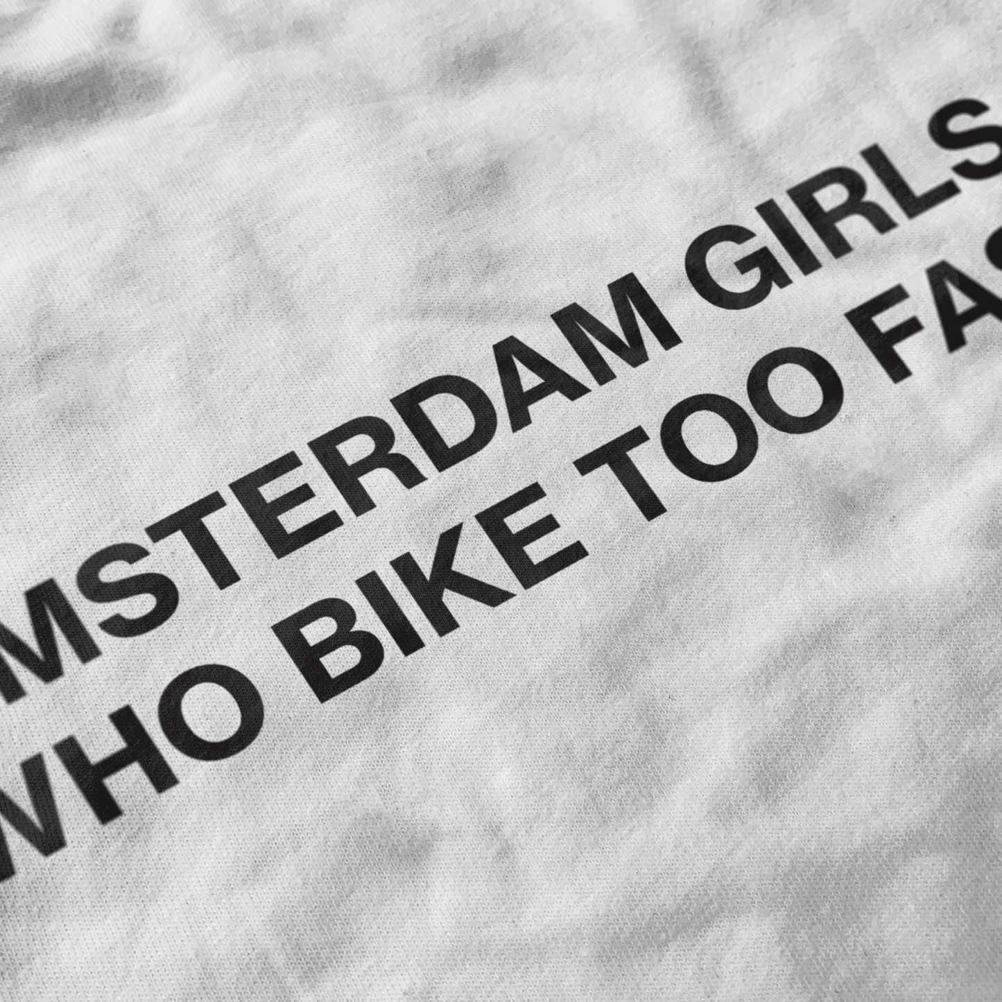 AMSTERDAM GIRLS WHO BIKE TOO FAST